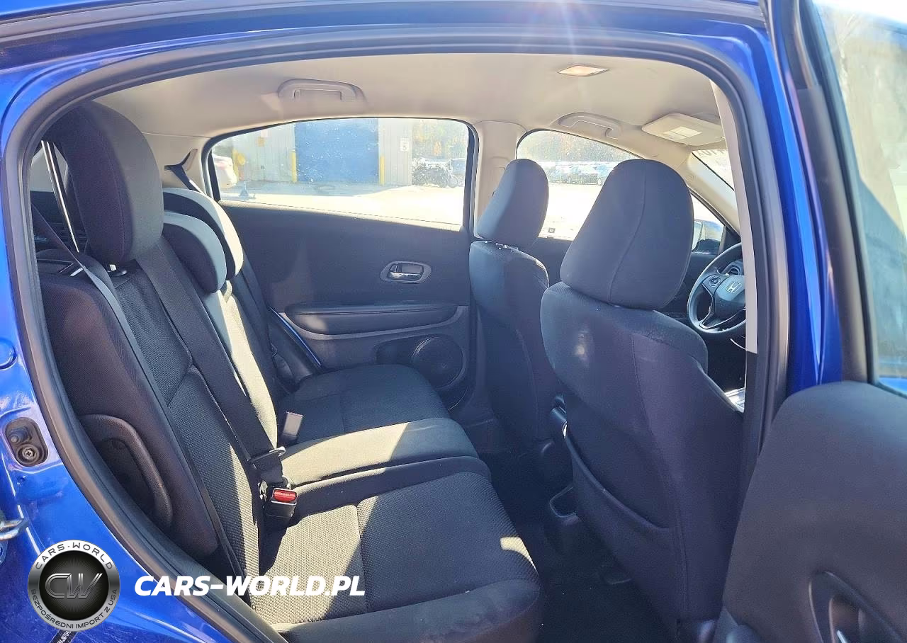 2018 Honda Hr-V Lx VIN:3CZRU6H3XJM704230 - 11