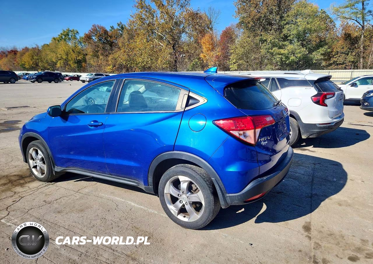 2018 Honda Hr-V Lx VIN:3CZRU6H3XJM704230 - 2