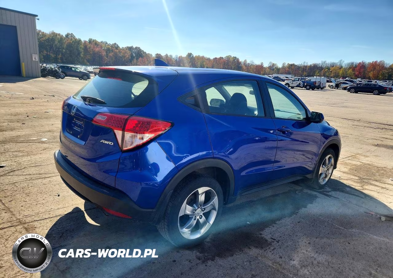 2018 Honda Hr-V Lx VIN:3CZRU6H3XJM704230 - 3