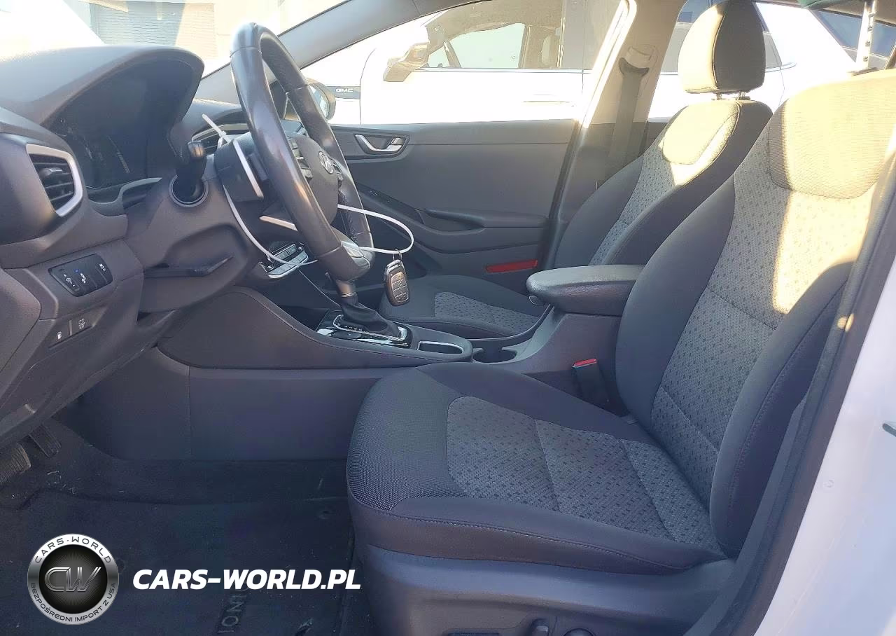2018 Hyundai Ioniq Sel VIN:KMHC75LC1JU097906 - 7