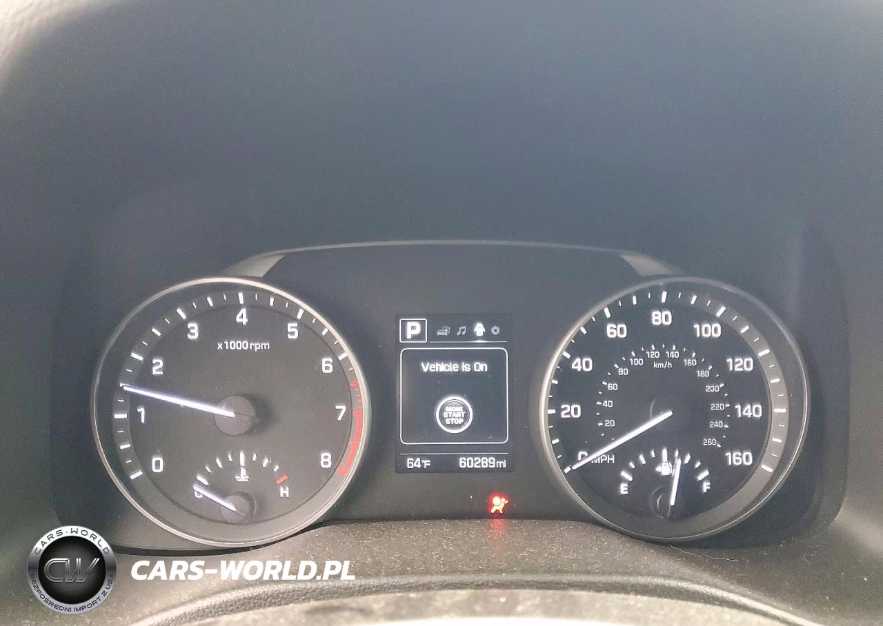 2018 Hyundai Elantra Value Edition VIN:5NPD84LF6JH261400 - 9