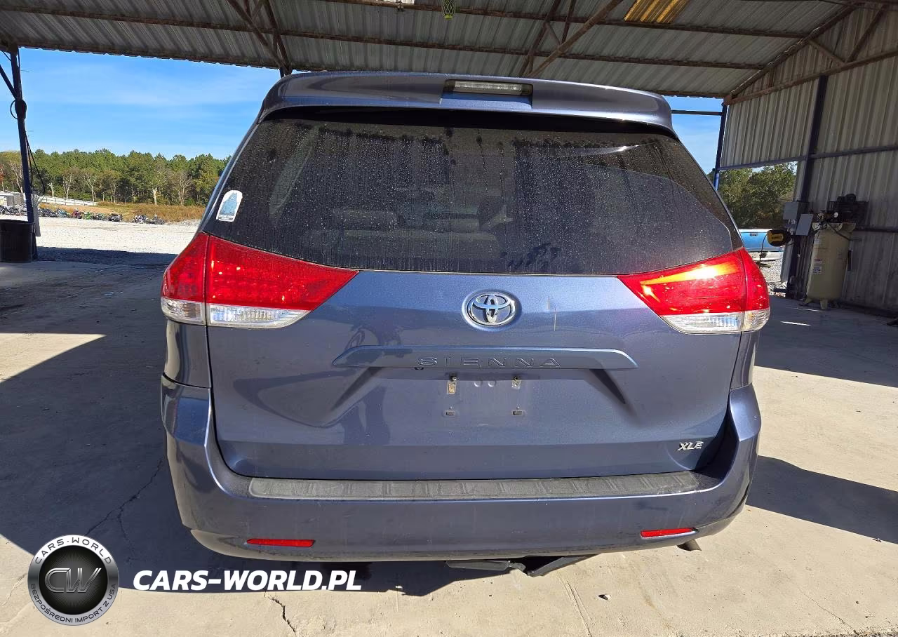 2014 Toyota Sienna Xle 8-Passenger VIN:5TDYK3DC2ES522247 - 6