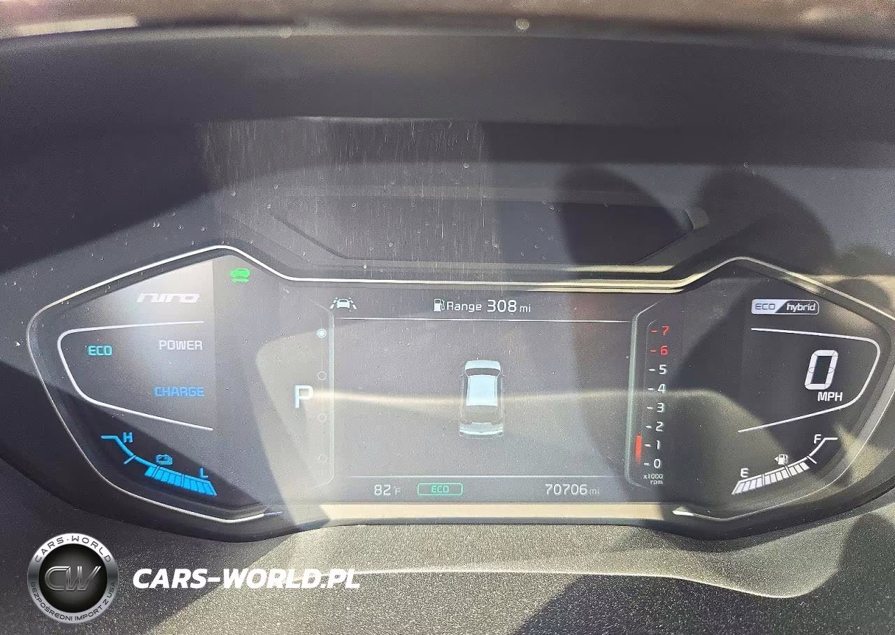 2022 Kia Niro Touring Special Edition VIN:KNDCC3LCXN5536833 - 4