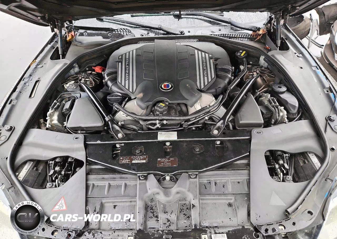 2015 BMW Alpina B6 VIN:WBA6B4C53FD986044 - 11