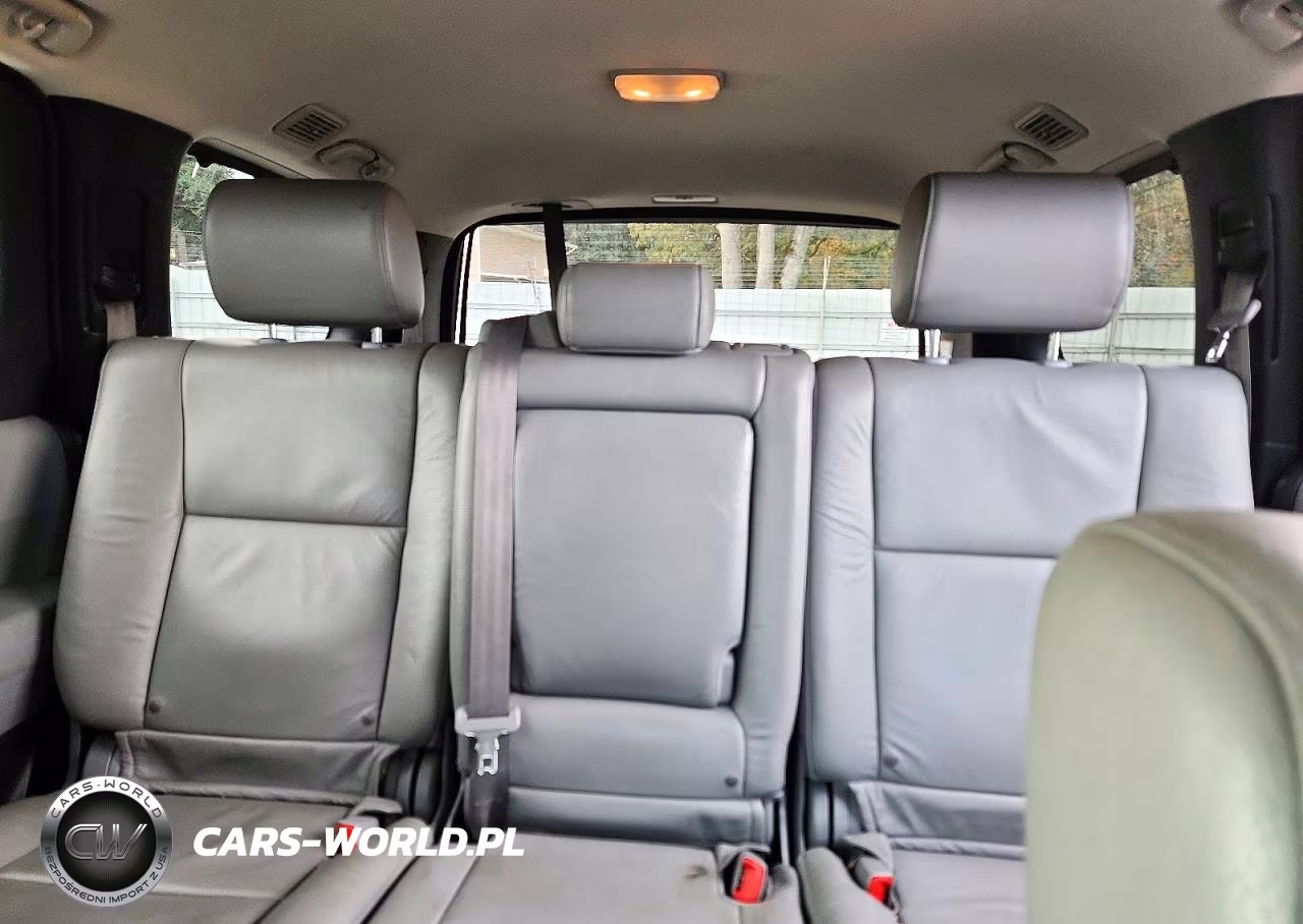 2017 Toyota Sequoia Limited VIN:5TDJY5G14HS152719 - 10