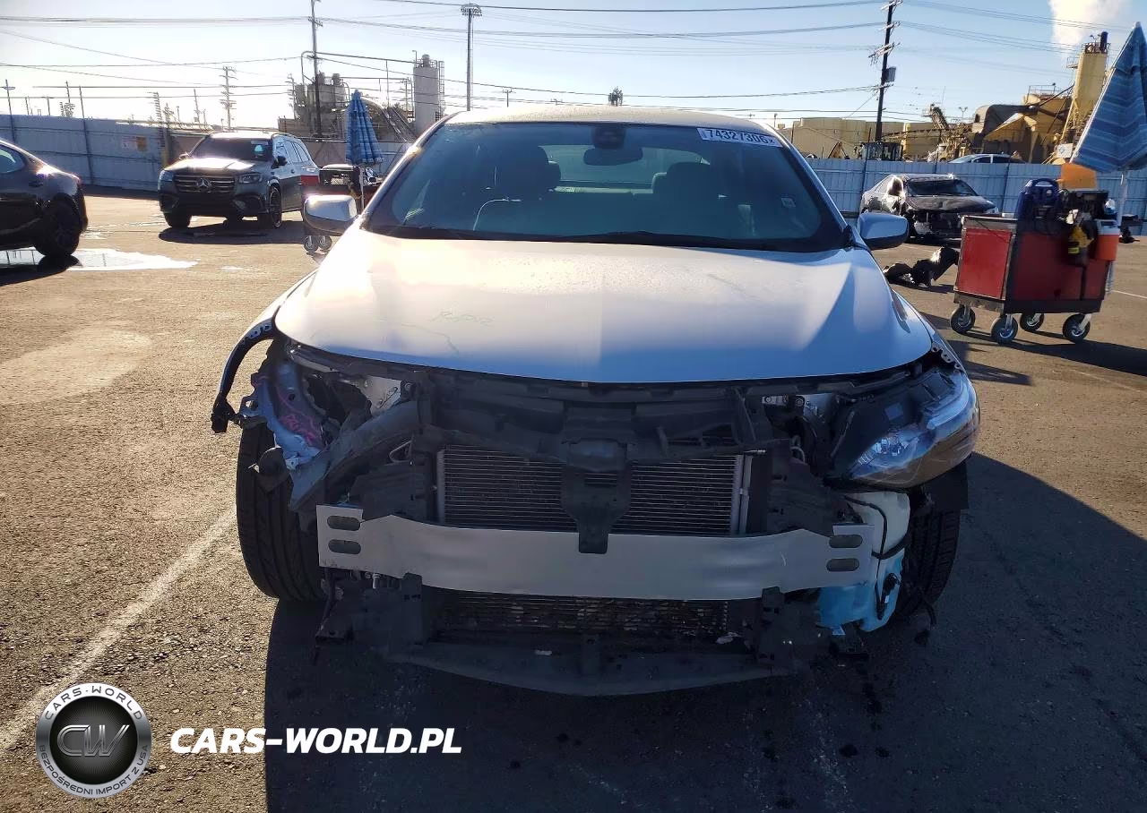 2019 Chevrolet Malibu Lt VIN:1G1ZD5ST5KF138433 - 5