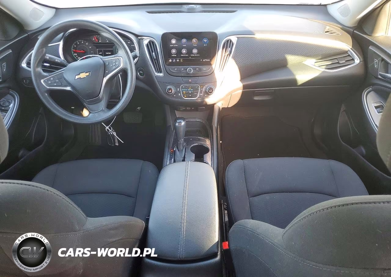 2019 Chevrolet Malibu Lt VIN:1G1ZD5ST5KF138433 - 8