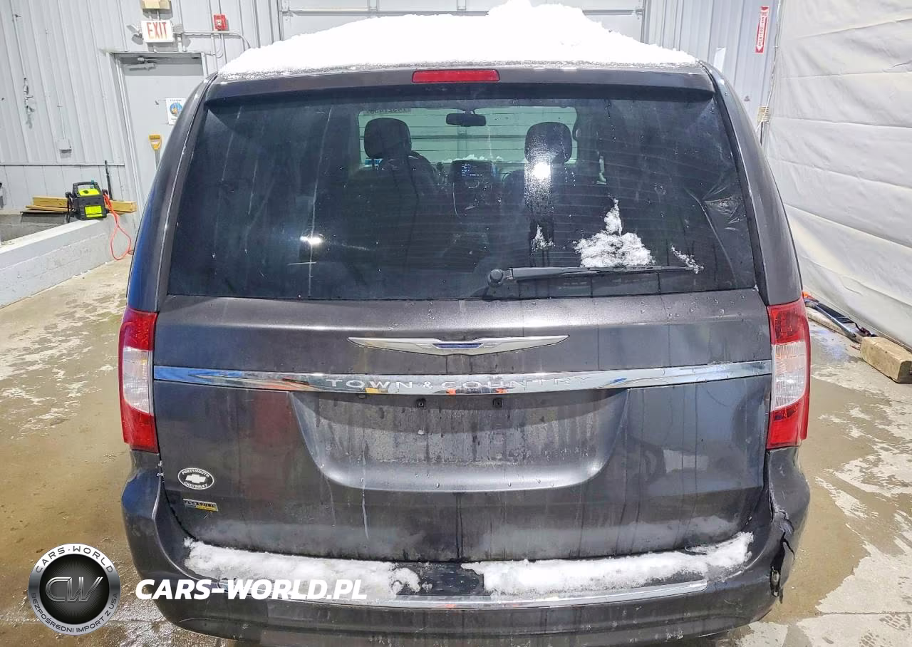 2016 Chrysler Town & Country Touring VIN:2C4RC1BG5GR301409 - 6