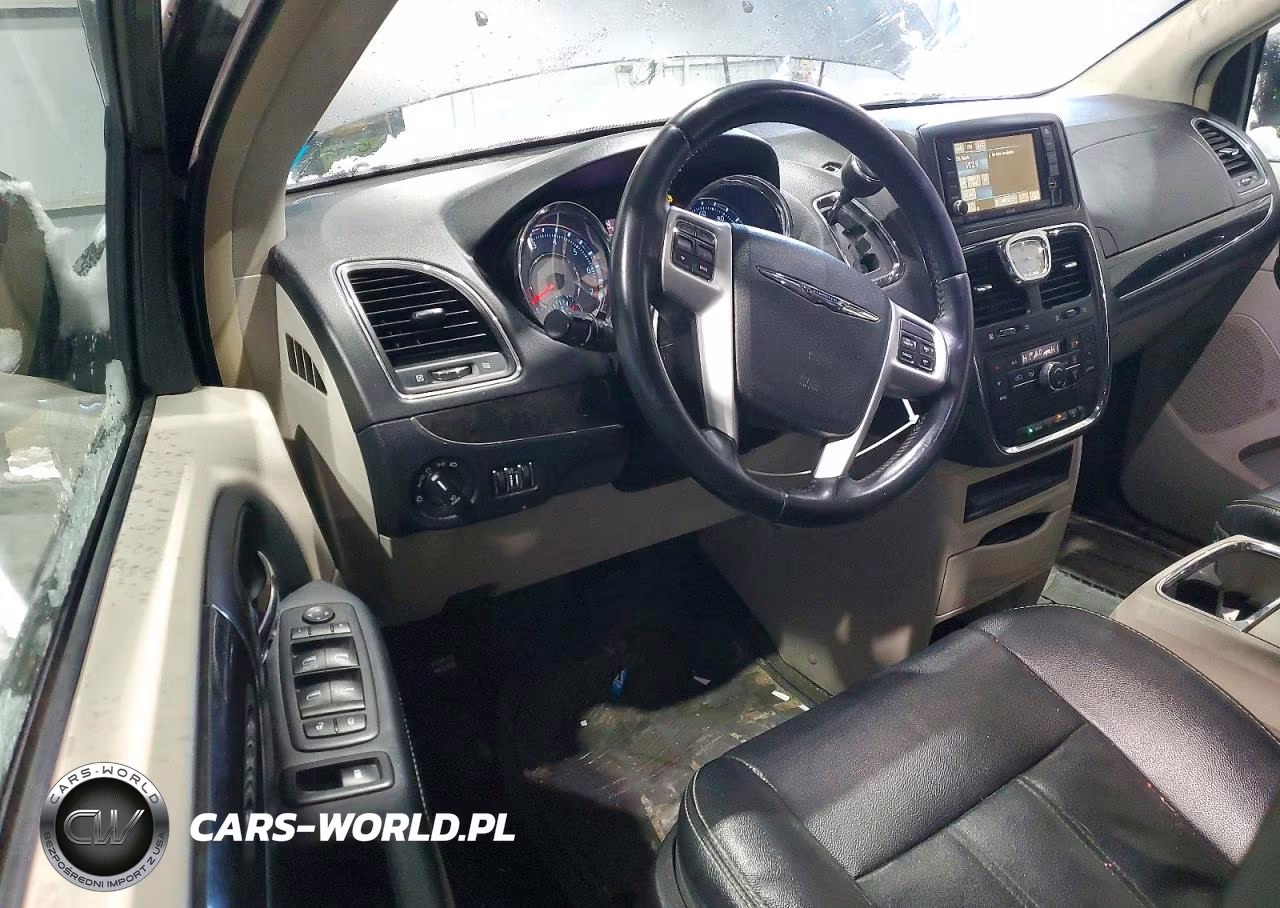 2016 Chrysler Town & Country Touring VIN:2C4RC1BG5GR301409 - 8