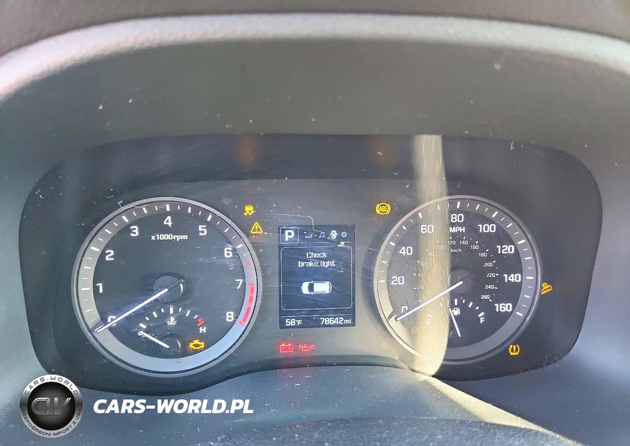 2017 Hyundai Tucson Se VIN:KM8J33A4XHU446655 - 9