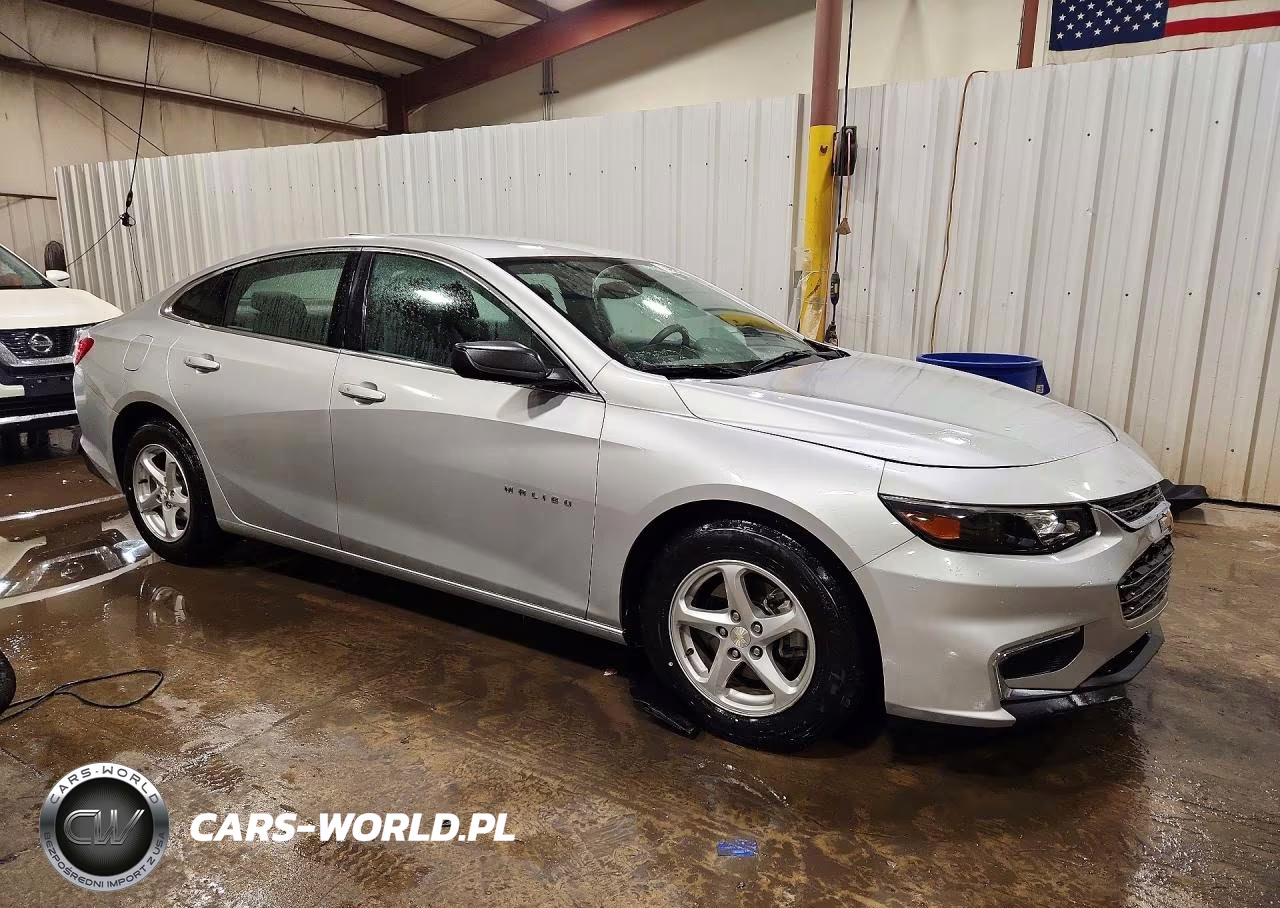 2018 Chevrolet Malibu Ls VIN:1G1ZB5ST2JF100159 - 4