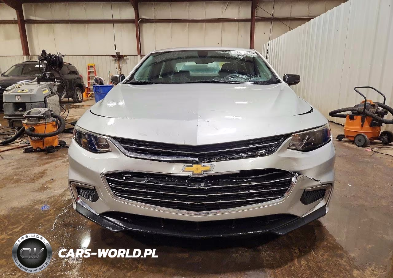 2018 Chevrolet Malibu Ls VIN:1G1ZB5ST2JF100159 - 5