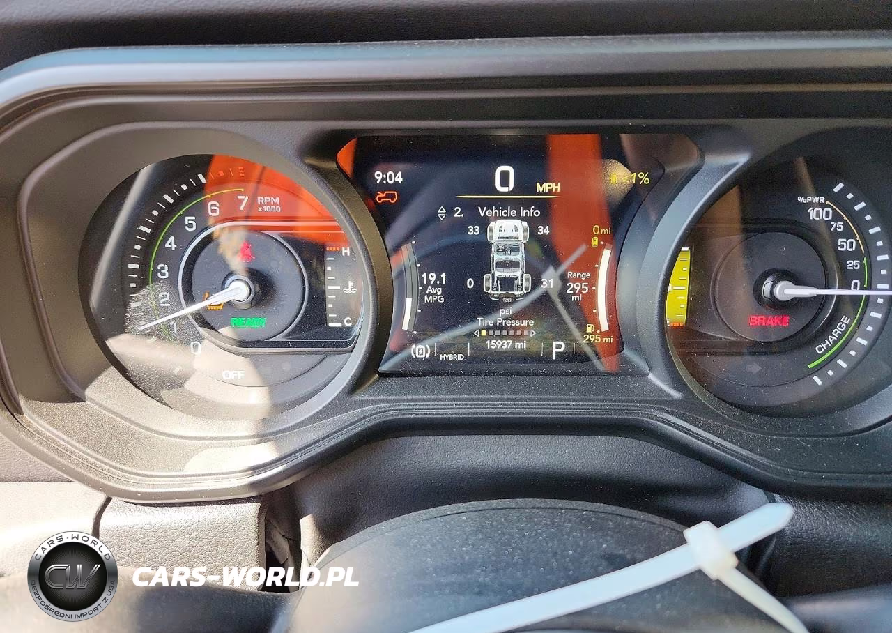 2024 Jeep Wrangler Sahara 4Xe VIN:1C4RJXP65RW293556 - 9