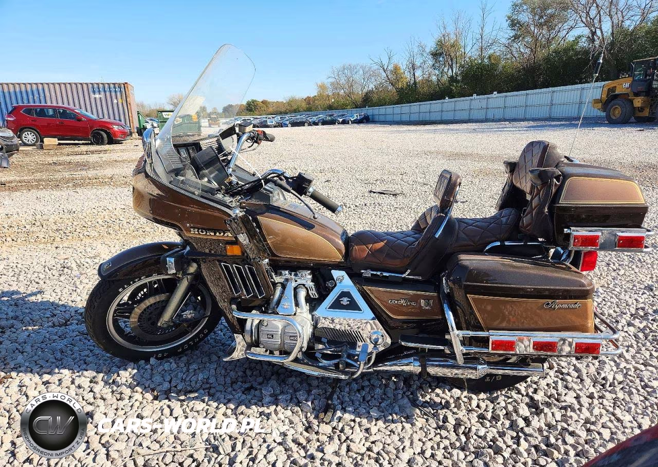 1982 Honda Goldwing VIN:1HFSC0228CA228122 - 3