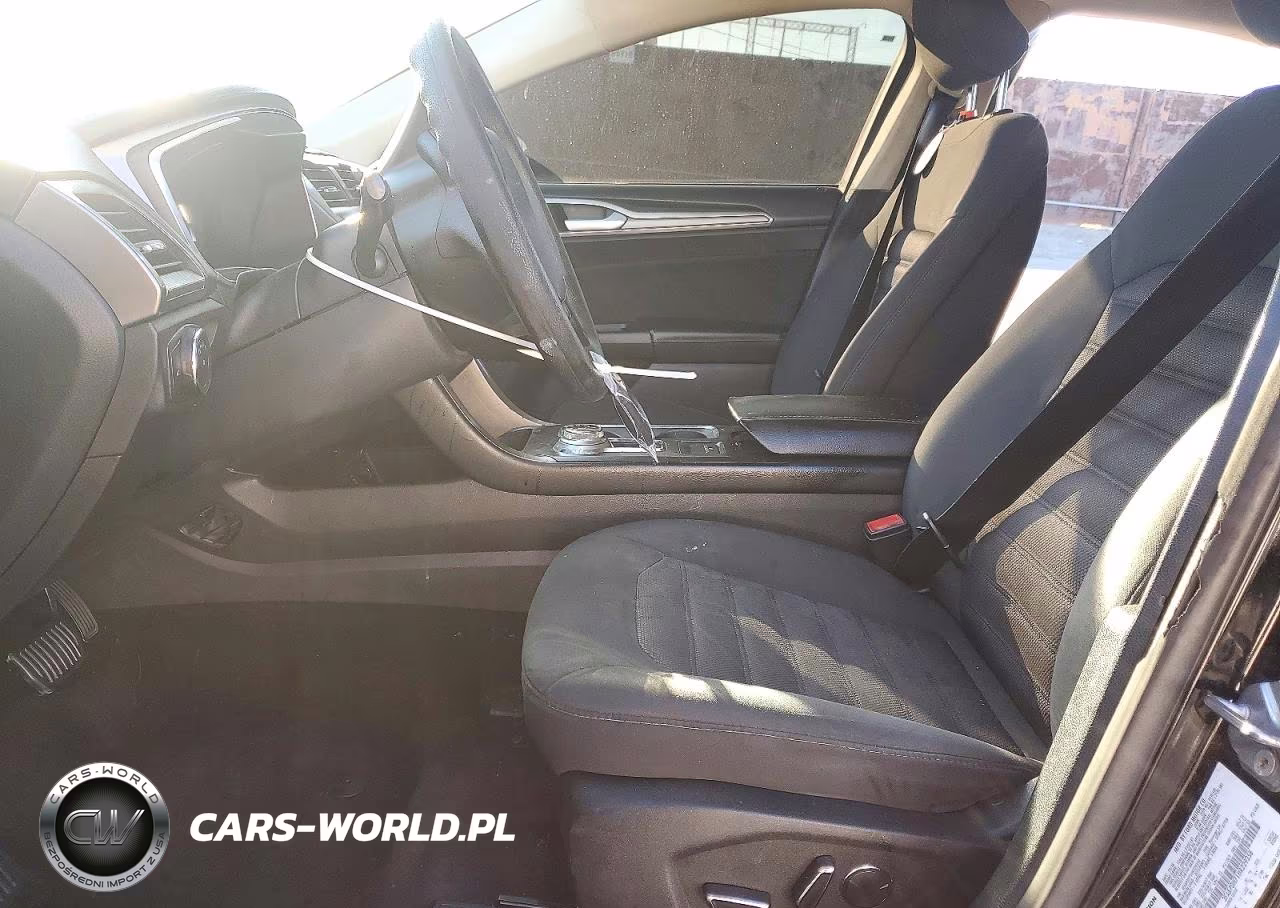 2017 Ford Fusion Se VIN:3FA6P0H71HR229358 - 7