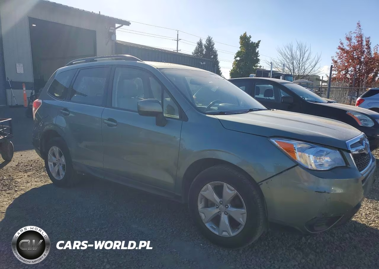 2015 Subaru Forester 2.5I Premium VIN:JF2SJADC8FH564880 - 4