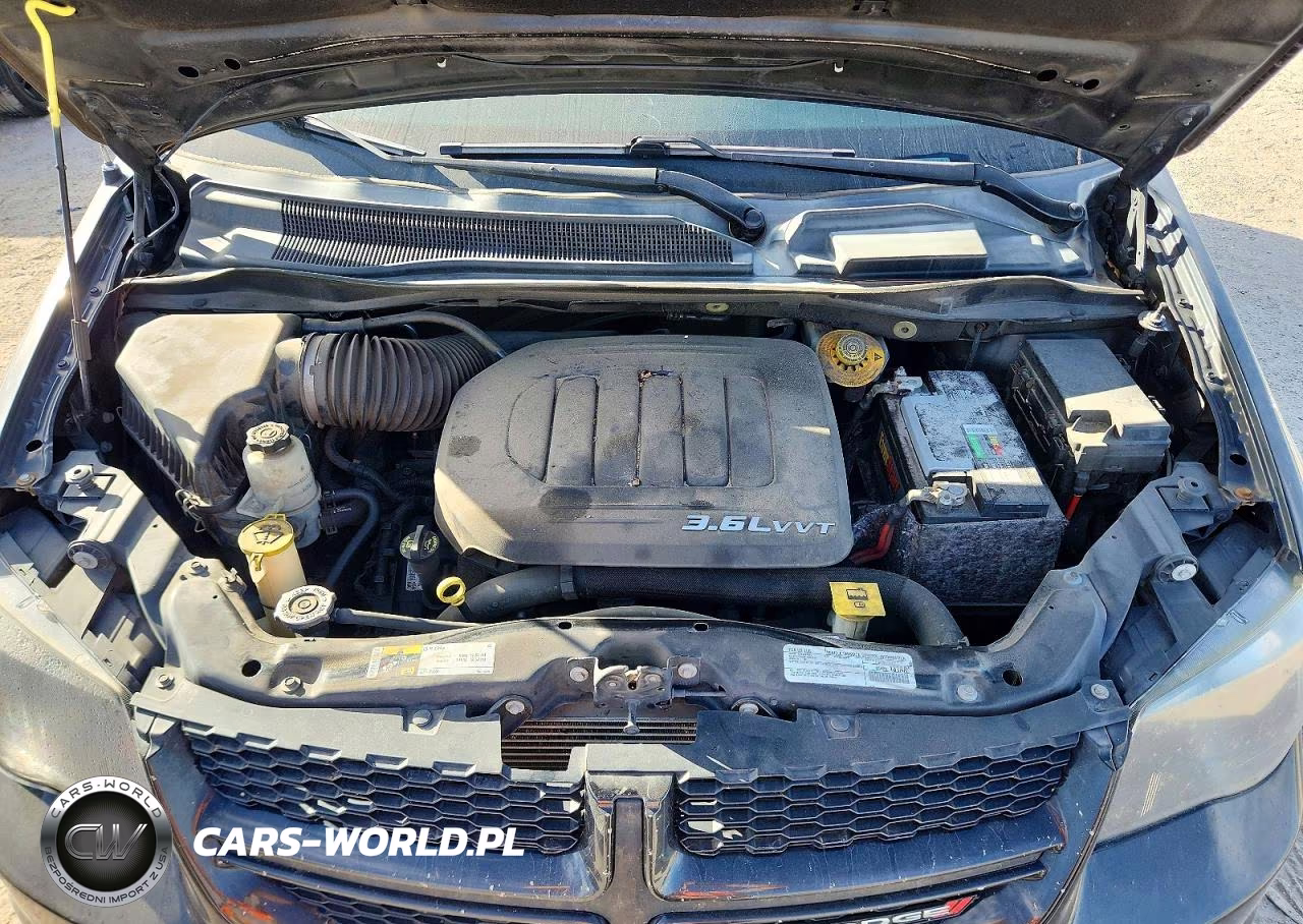 2018 Dodge Grand Caravan Gt VIN:2C4RDGEG6JR282145 - 12