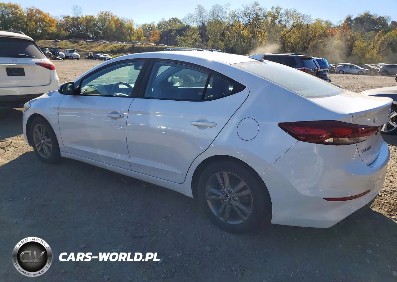 2018 Hyundai Elantra Sel VIN:5NPD84LF4JH262643 - 2