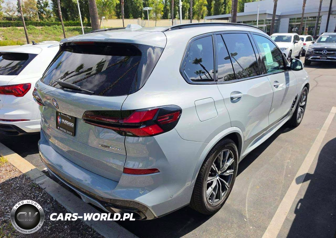2024 BMW X5 xDrive50E VIN:5UX43EU0XR9T44037 - 4