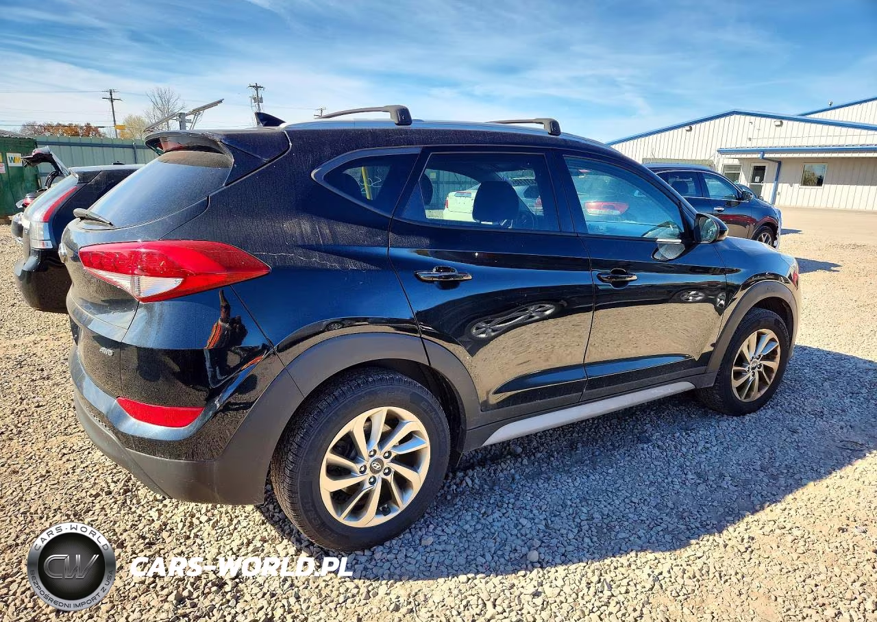 2018 Hyundai Tucson Sel VIN:KM8J3CA46JU710654 - 3