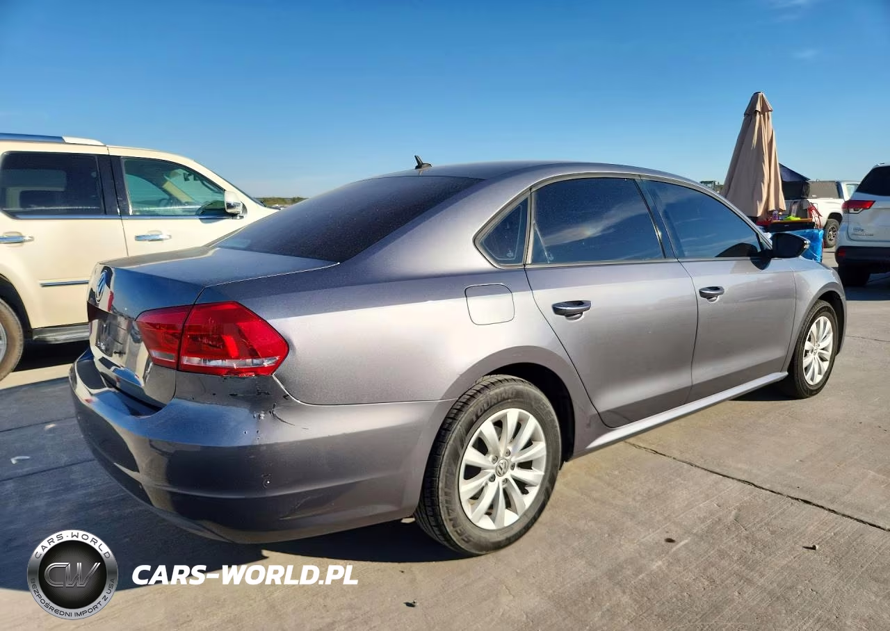 2012 Volkswagen Passat S VIN:1VWAH7A39CC046179 - 3