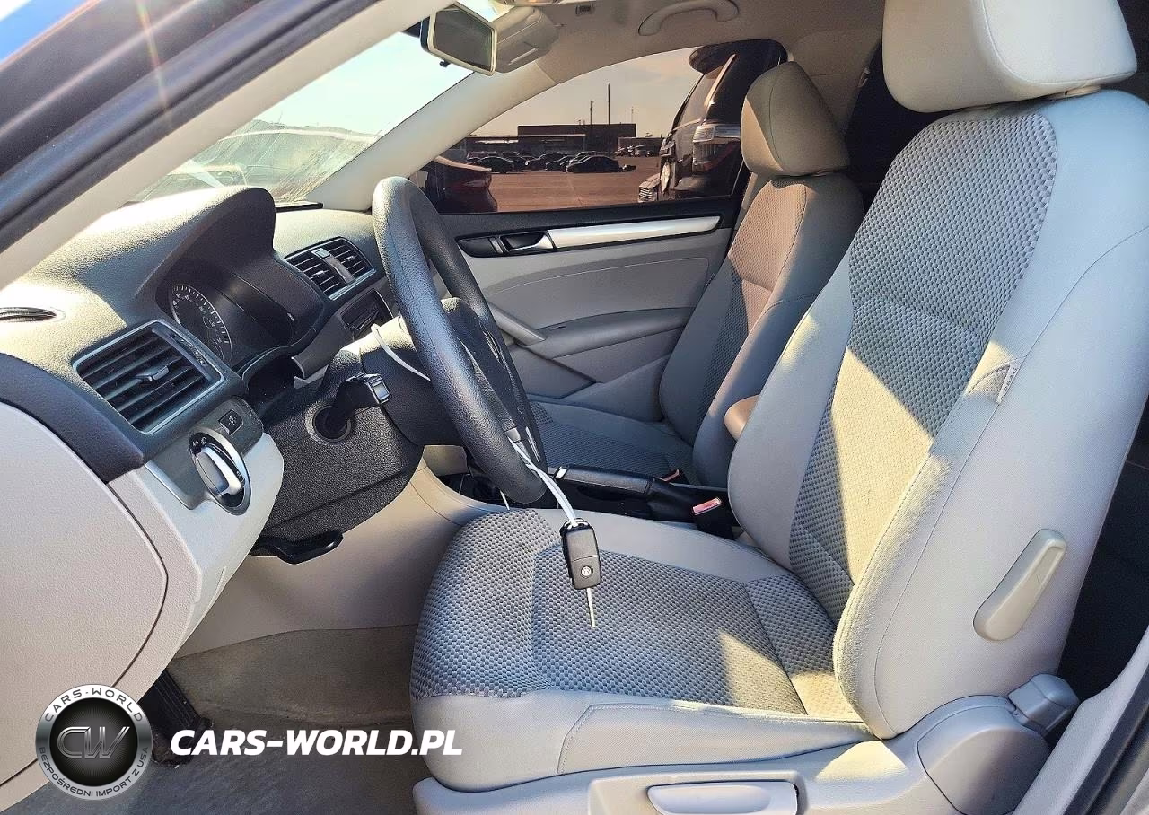 2012 Volkswagen Passat S VIN:1VWAH7A39CC046179 - 7