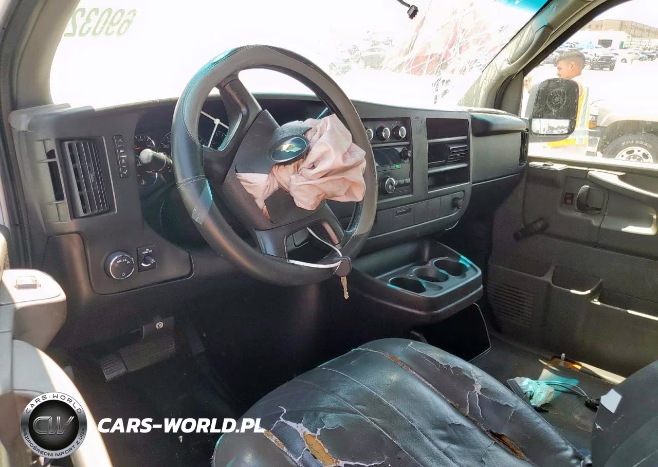 2014 Chevrolet Express G1500 VIN:1GCSGAFXXE1160886 - 8