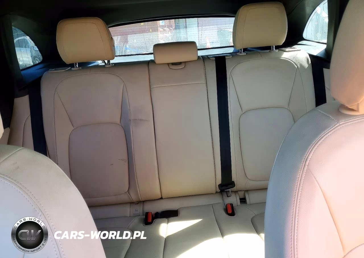2017 Jaguar F-Pace Premium VIN:SADCJ2BV7HA092264 - 10