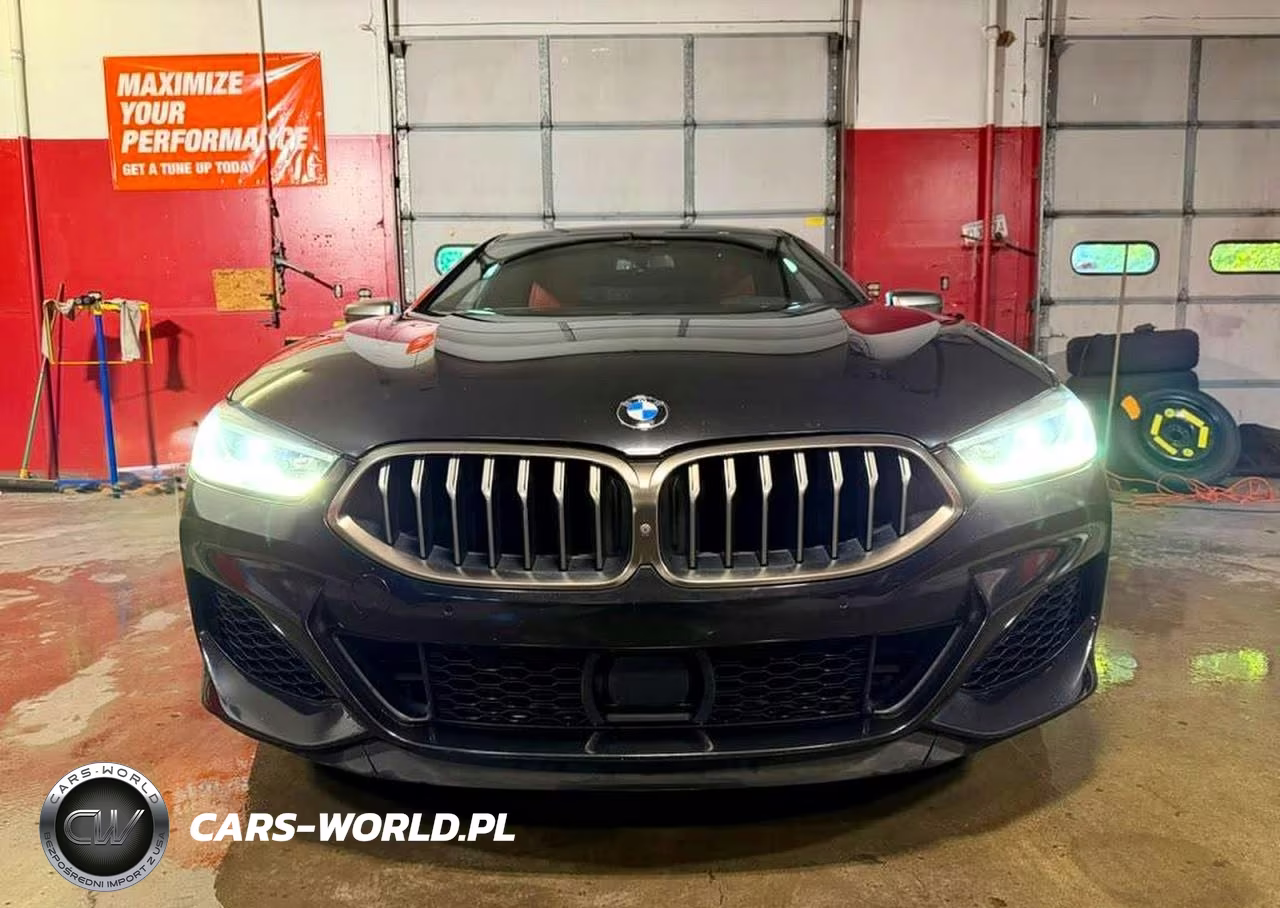 2020 BMW M850Xi VIN:WBAGV8C01LBP48661 - 12