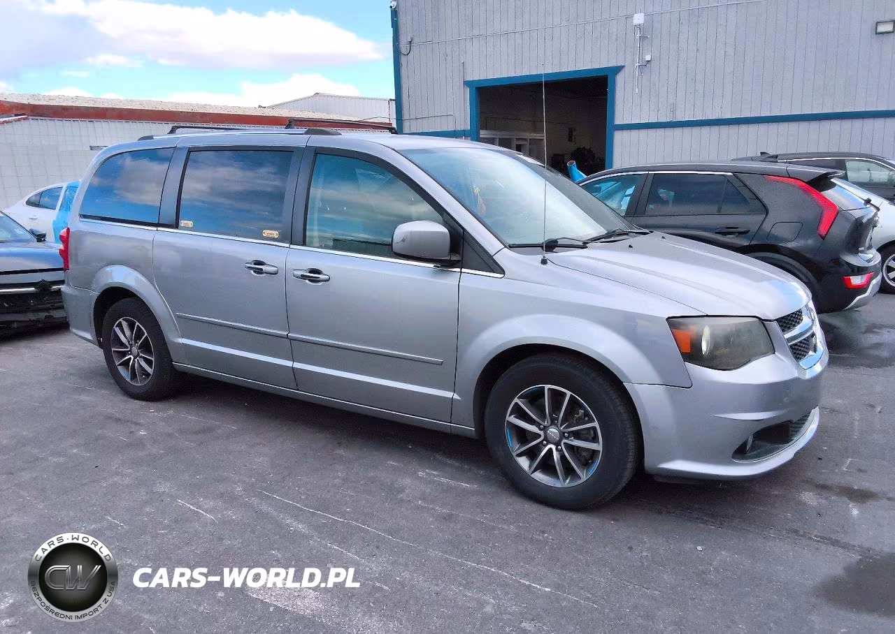 2017 Dodge Grand Caravan Sxt VIN:2C4RDGCG6HR861133 - 4