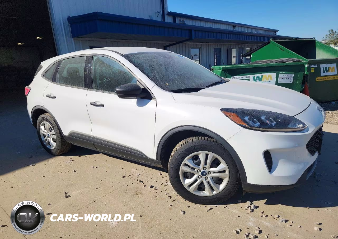 2021 Ford Escape S VIN:1FMCU9F6XMUA90107 - 4