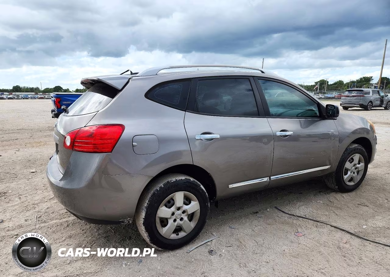 2015 Nissan Rogue Select S VIN:JN8AS5MT2FW655478 - 4