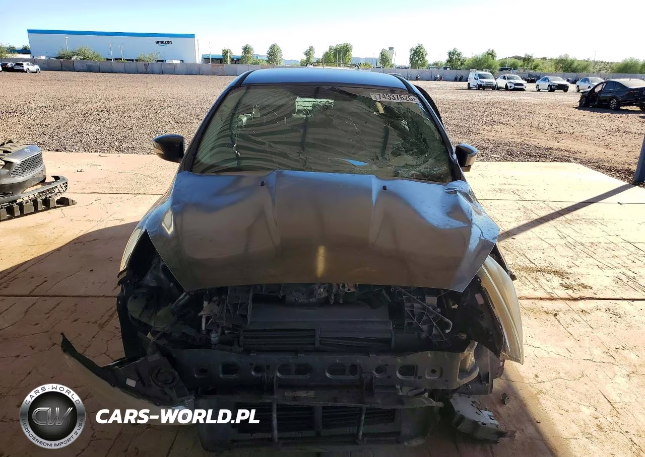 2015 Ford Focus Se VIN:1FADP3F28FL260750 - 5