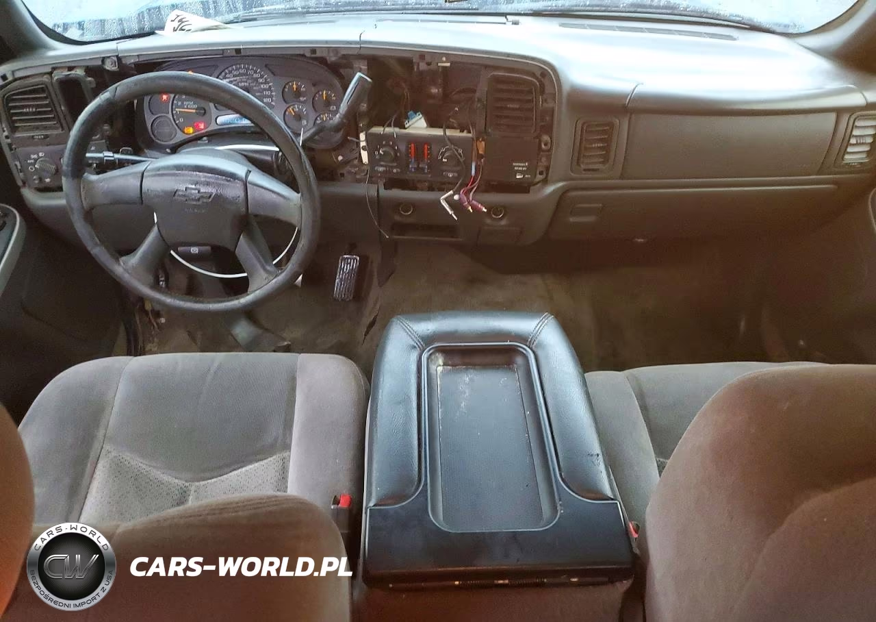 2003 Chevrolet Silverado C1500 VIN:2GCEC19V531101464 - 8