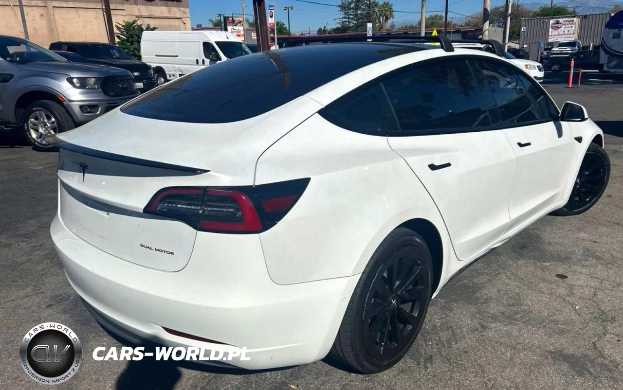 2022 Tesla Model 3 VIN:5YJ3E1EB3NF144830 - 4
