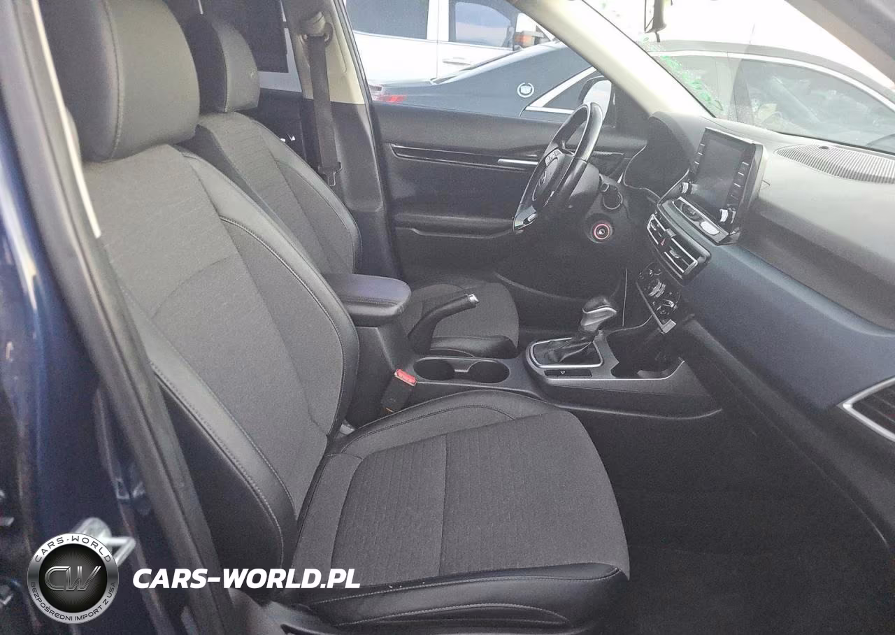 2021 Kia Seltos S VIN:KNDEU2AAXM7139045 - 11