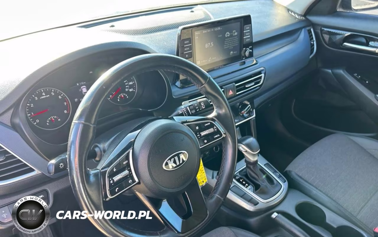 2021 Kia Seltos S VIN:KNDEU2AAXM7139045 - 9
