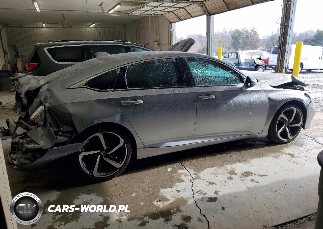 2020 Honda Accord Sport VIN:1HGCV2F3XLA030134 - 3