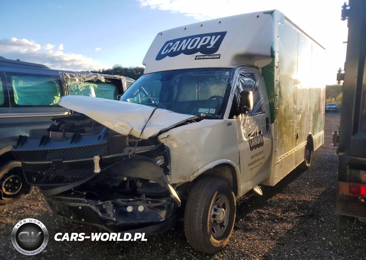 2021 Chevrolet Express G3500 Delivery Truck VIN:1GB0GSF76M1305826 - 1