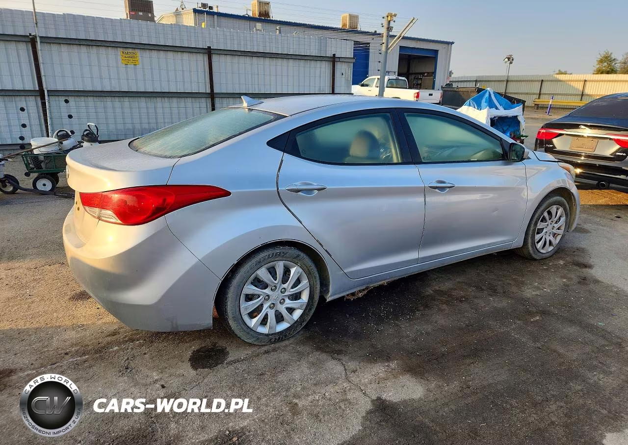 2011 Hyundai Elantra Gls VIN:5NPDH4AEXBH046369 - 3