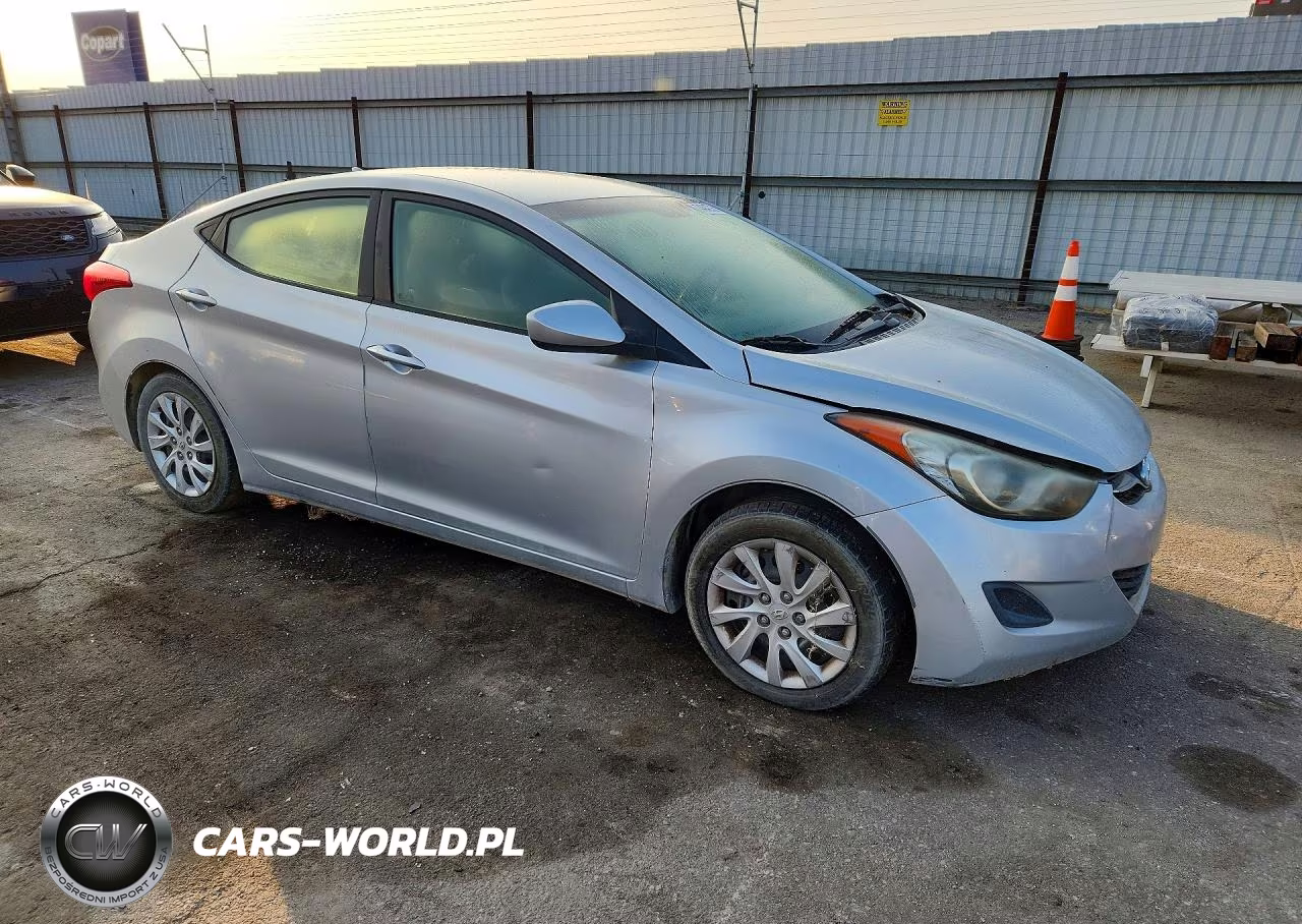 2011 Hyundai Elantra Gls VIN:5NPDH4AEXBH046369 - 4