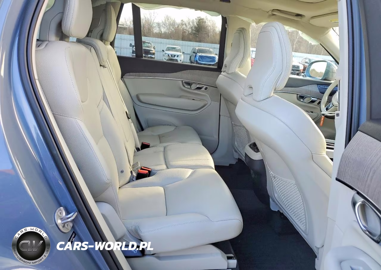 2023 Volvo Xc90 Plus VIN:YV4062PN2P1926672 - 11