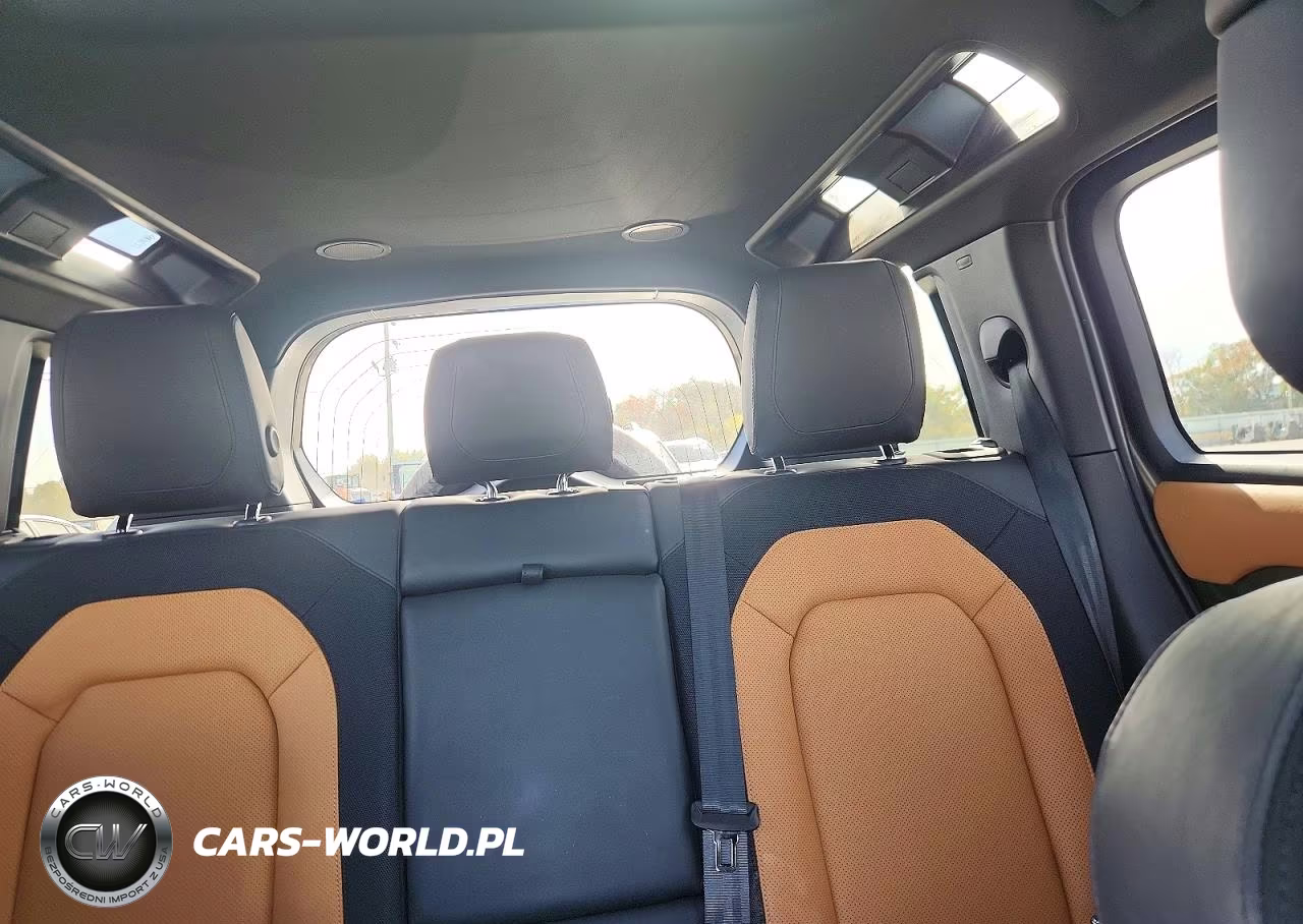 2023 Land Rover Defender 110 X-Dynamic Se VIN:SALE27EU8P2161031 - 10