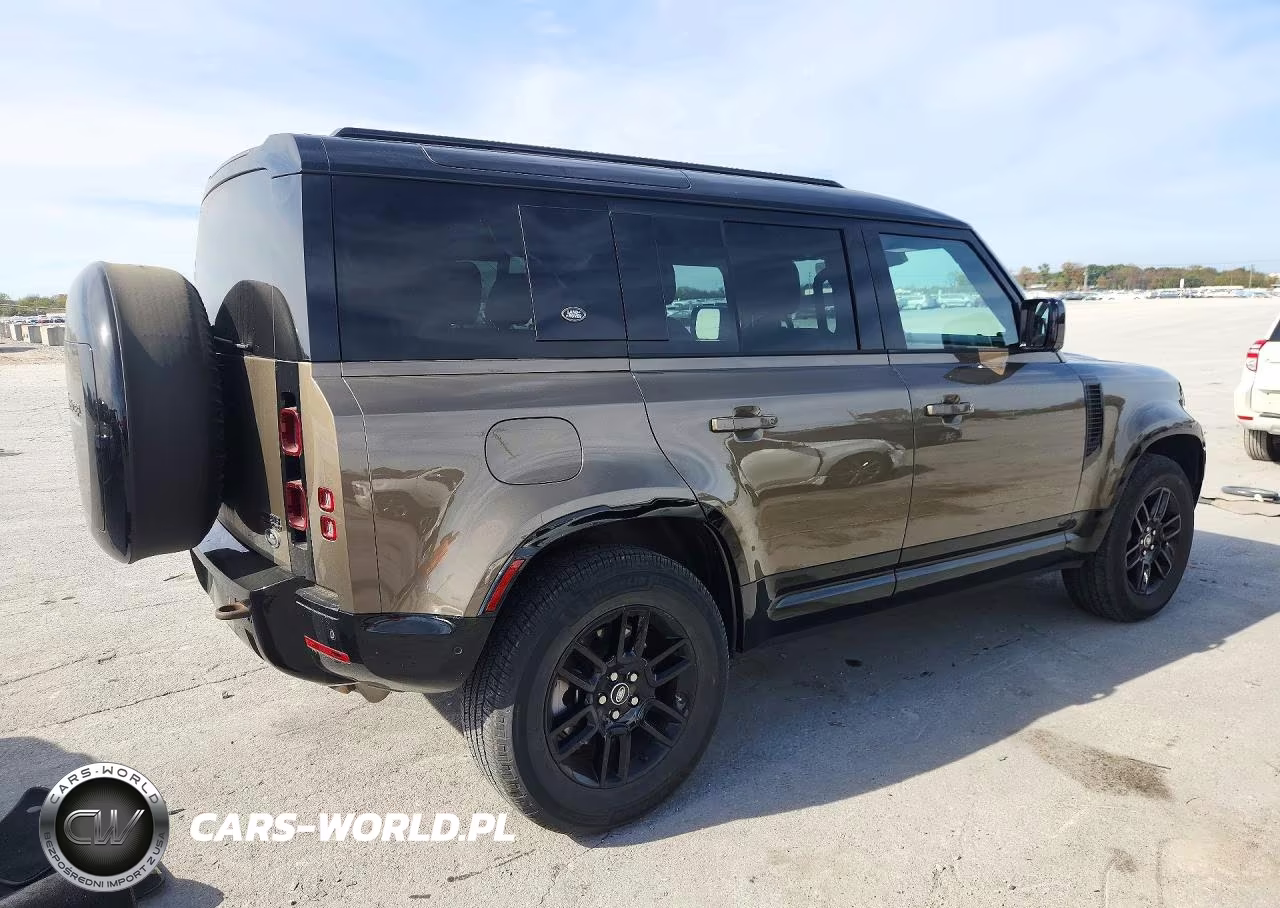 2023 Land Rover Defender 110 X-Dynamic Se VIN:SALE27EU8P2161031 - 3
