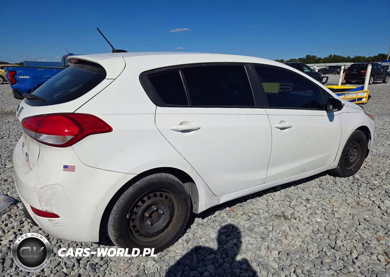 2017 Kia Forte Lx VIN:KNAFK5A85H5702820 - 3