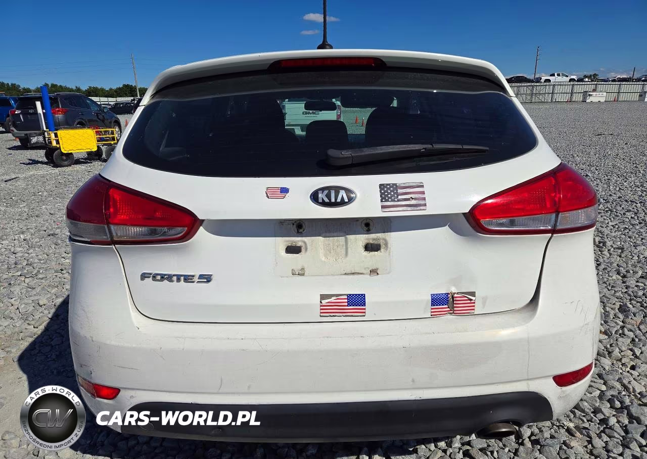 2017 Kia Forte Lx VIN:KNAFK5A85H5702820 - 6