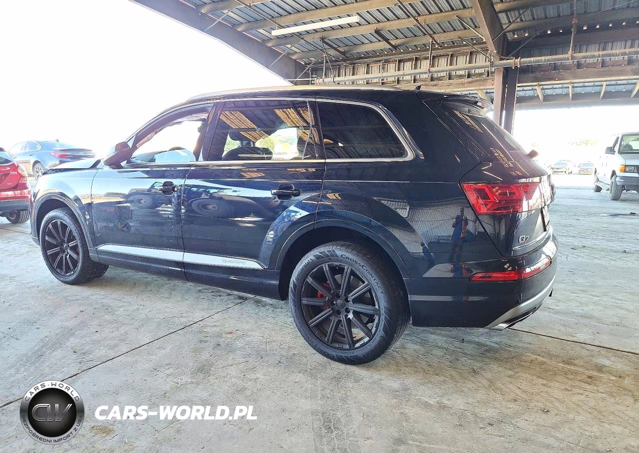 2018 Audi Q7 Premium Plus VIN:WA1LAAF78JD007920 - 2