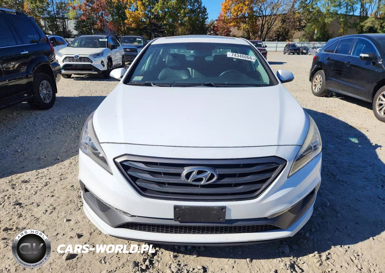 2017 Hyundai Sonata Sport VIN:5NPE34AFXHH467352 - 5