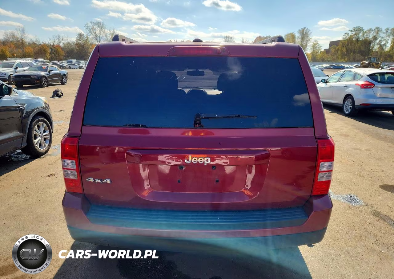 2017 Jeep Patriot Sport VIN:1C4NJRBB2HD105553 - 6