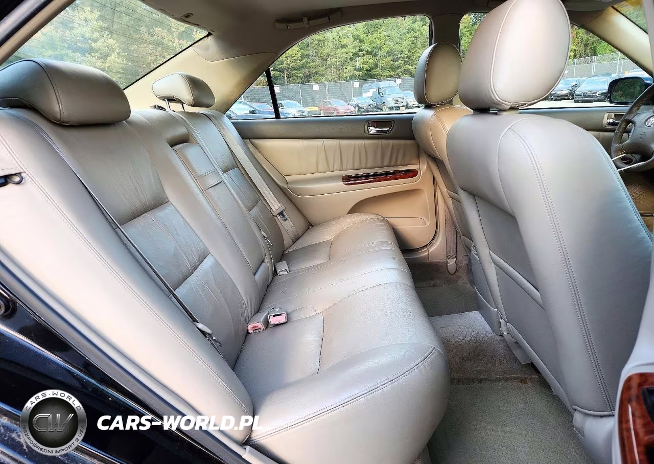 2003 Toyota Camry Xle V6 VIN:JTDBF32K830123542 - 10